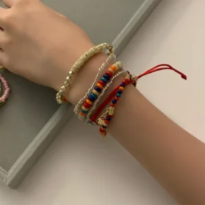 Lot de bracelets perle rouge