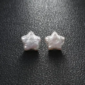 Boucle d'oreille perle plate