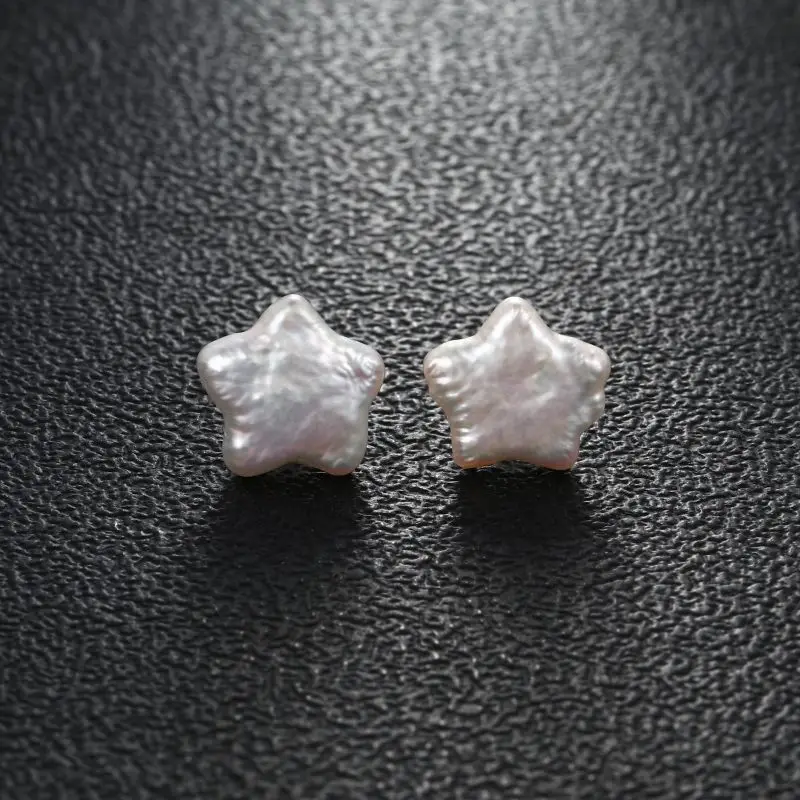 Boucle d'oreille perle plate