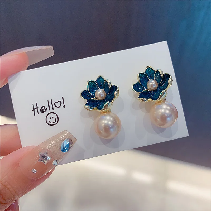 Boucle d'oreille fleur perle – Image 3