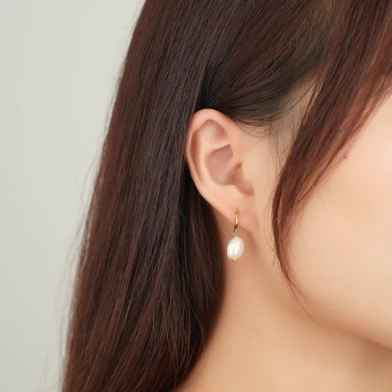Boucle d'oreille perle en or – Image 2