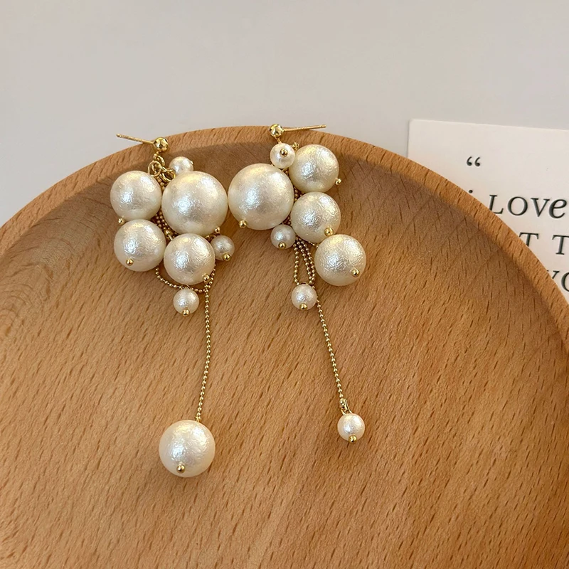 Boucle d'oreille femme perle pendante – Image 5