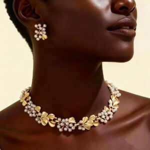 Collier et boucle d'oreille perle