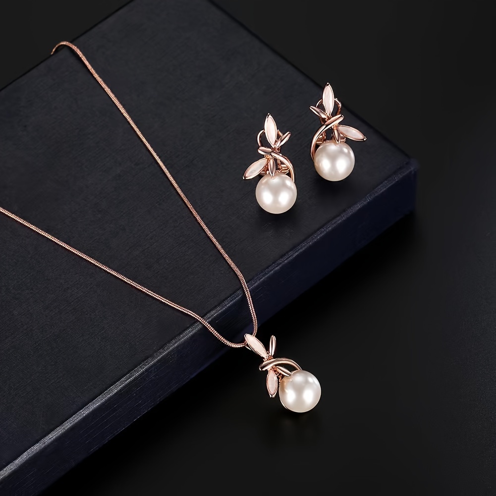 ensemble collier boucle d'oreille