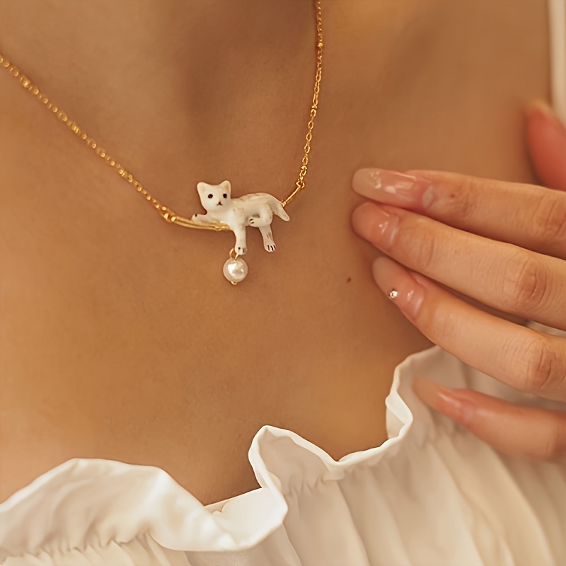 collier pendentif chat