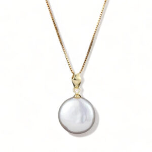 collier perle plate