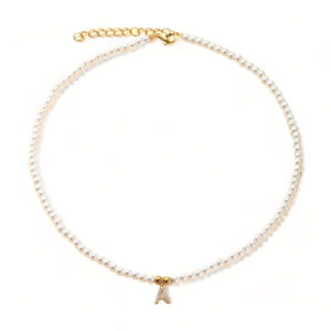 collier perle avec lettre