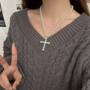 Collier de perle blanche femme