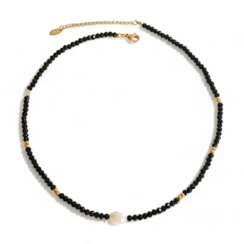 Collier perles noires