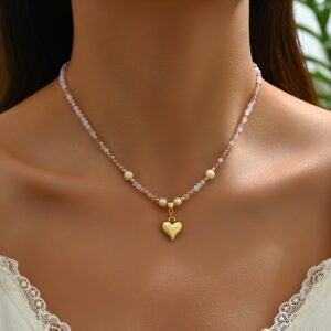 Collier de perles colorées